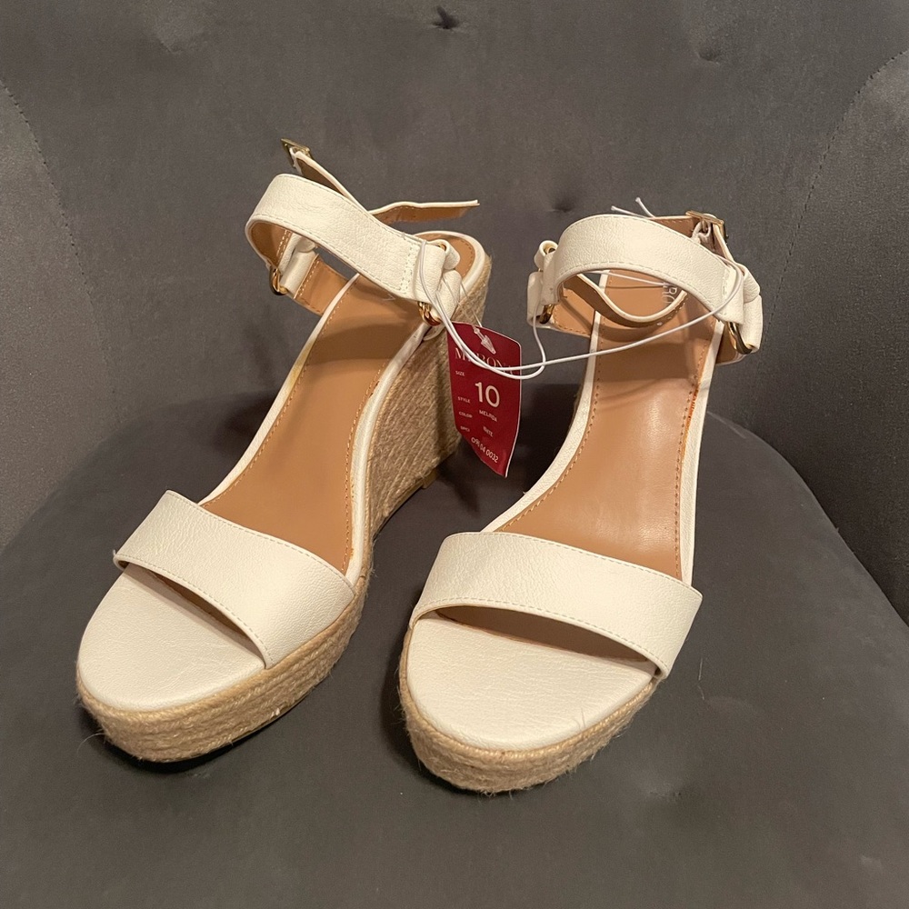 Merona white wedges